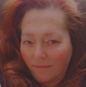 Meet your Posher, Cris